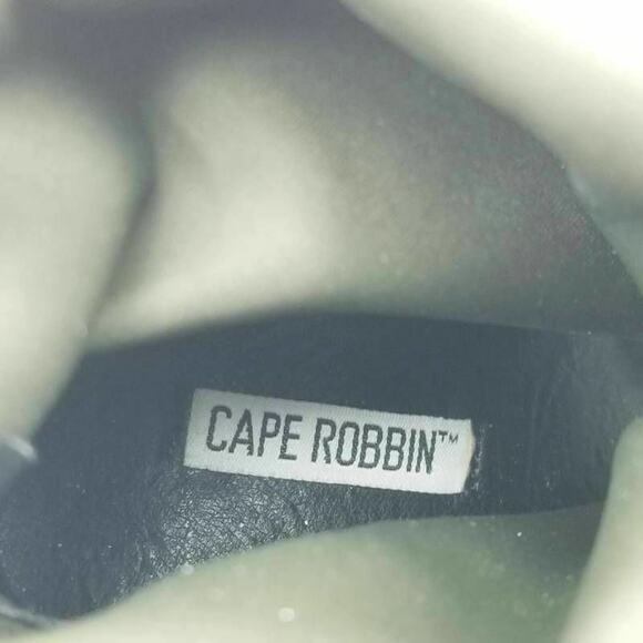 Cape Robbin Walk Away Army Green Stretched Ankle Boots Size 8 - Picture 8 of 12